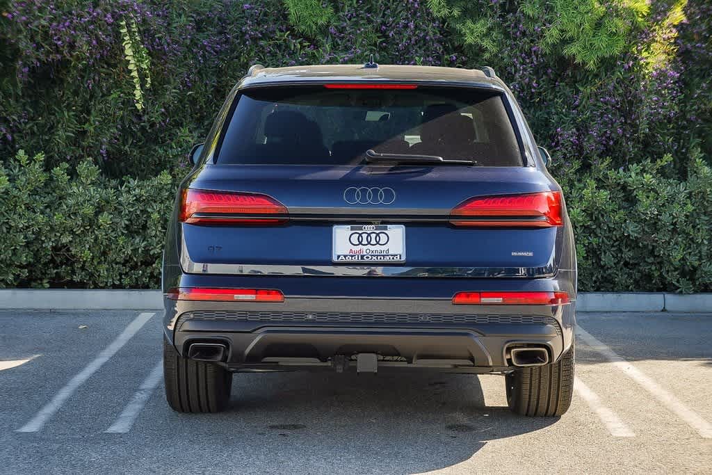 Thumbnail: 2026 Audi Q7 - 5