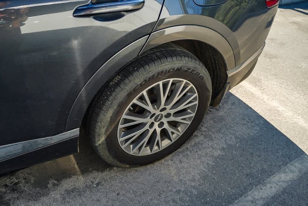 Thumbnail: 2022 Genesis GV80 - 17