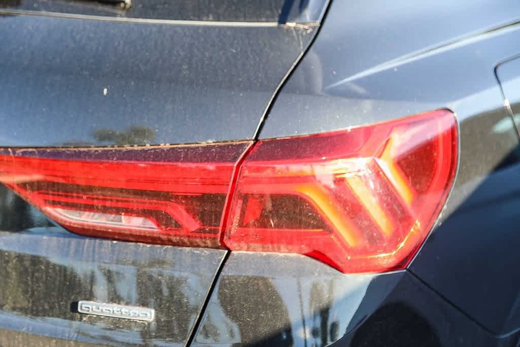 Thumbnail: 2023 Audi Q3 - 11