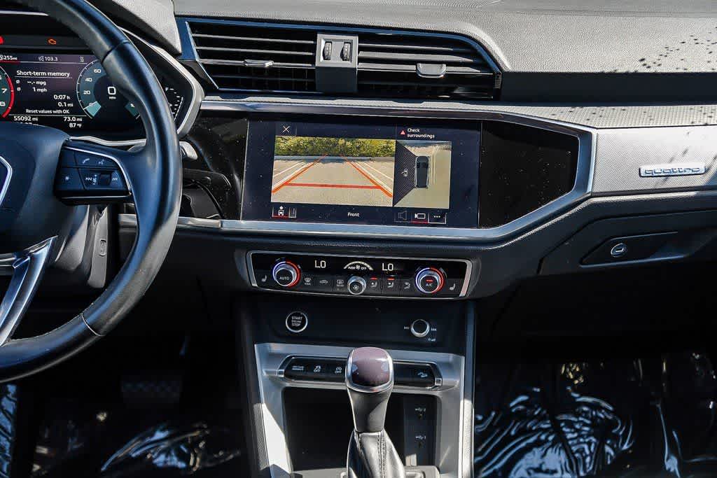 Thumbnail: 2022 Audi Q3 - 13