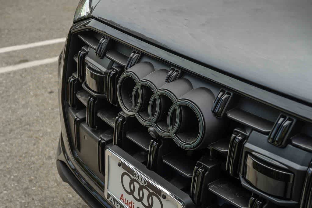 Thumbnail: 2026 Audi Q7 - 9