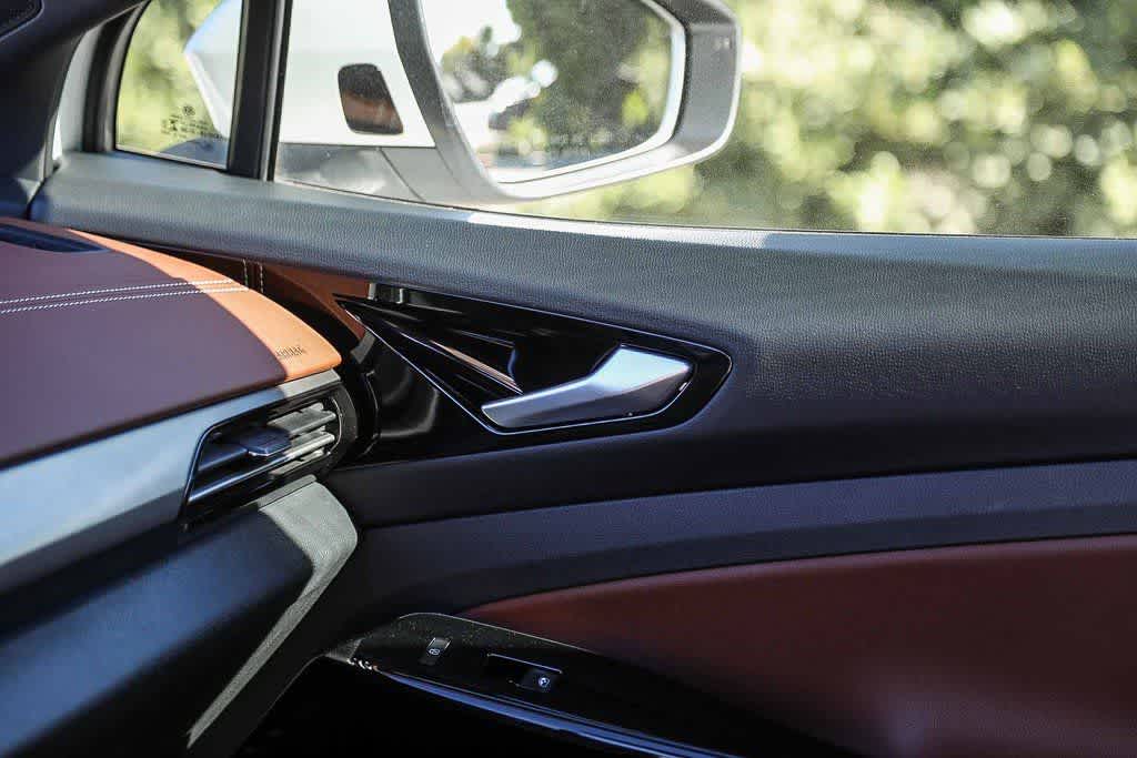 Thumbnail: 2021 Volkswagen ID.4 - 20