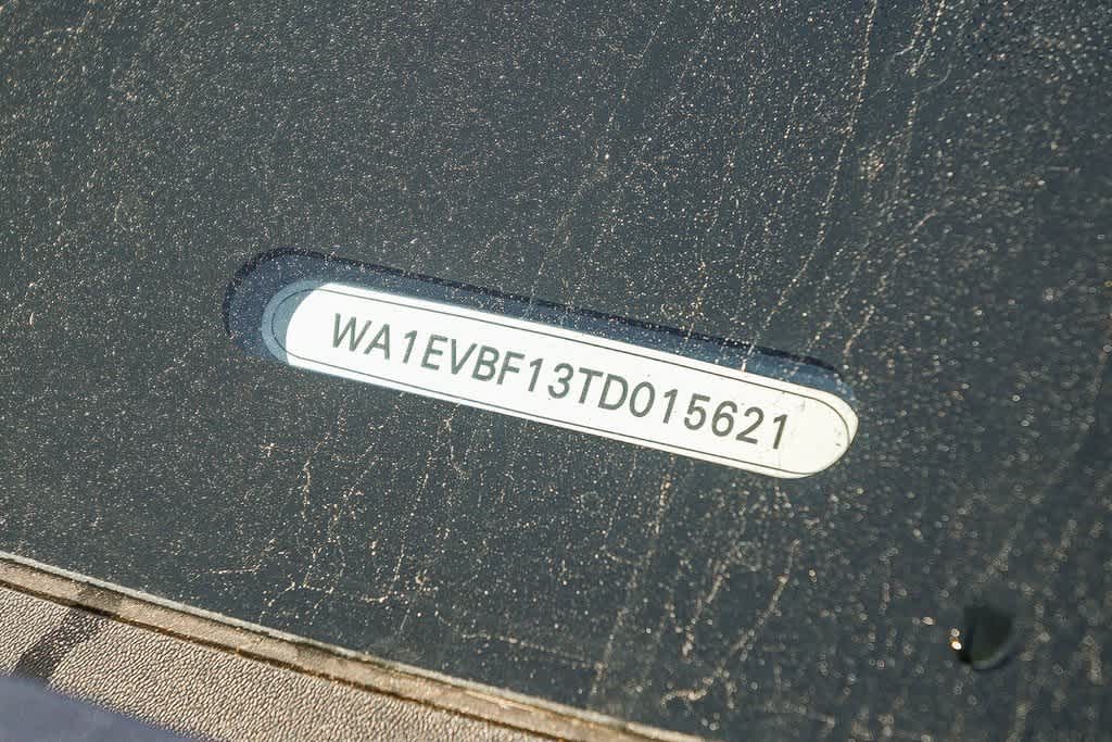 Thumbnail: 2026 Audi Q8 - 31