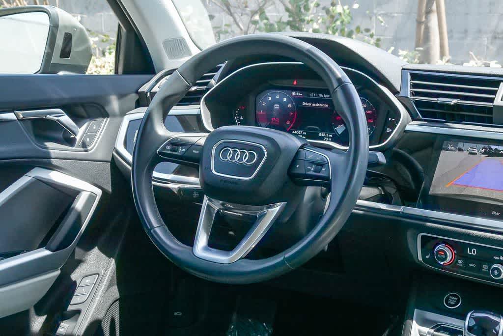 Thumbnail: 2023 Audi Q3 - 15