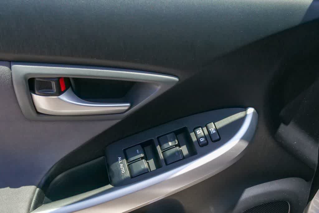 Thumbnail: 2014 Toyota Prius - 20