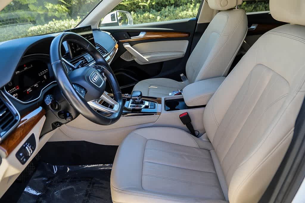 Thumbnail: 2023 Audi Q5 - 15