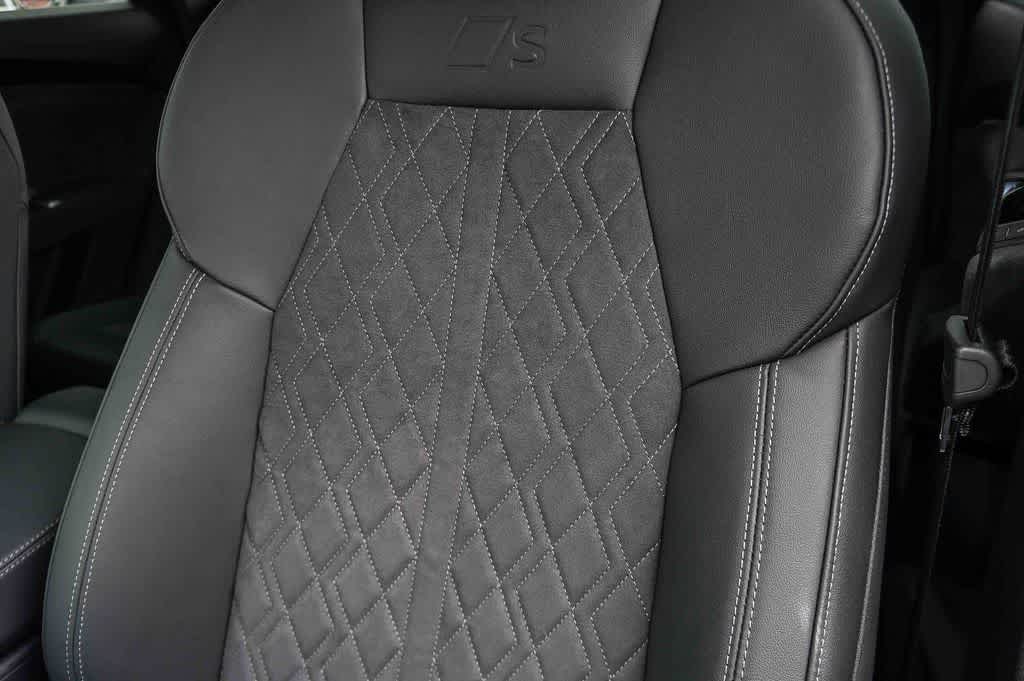 Thumbnail: 2026 Audi SQ5 - 28