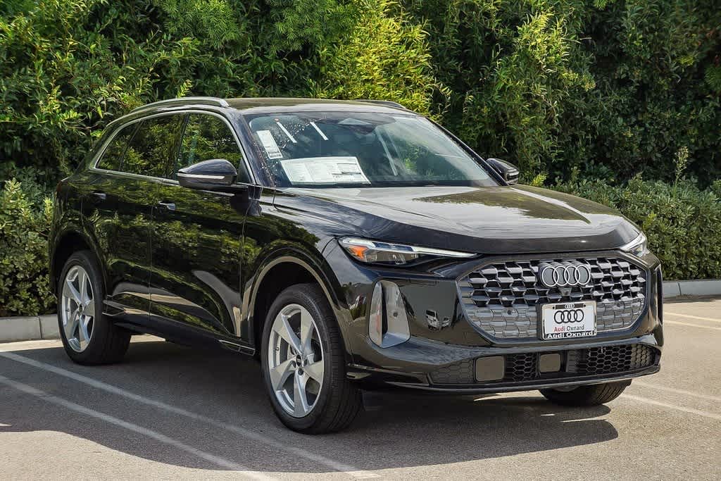 Thumbnail: 2025 Audi Q5 - 3