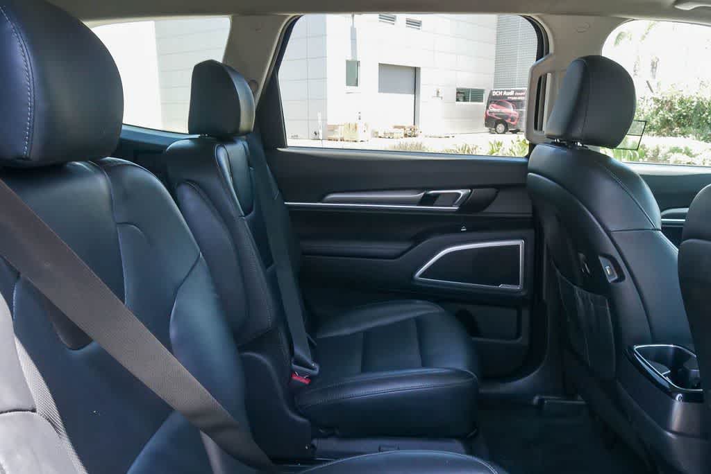 Thumbnail: 2020 Kia Telluride - 15
