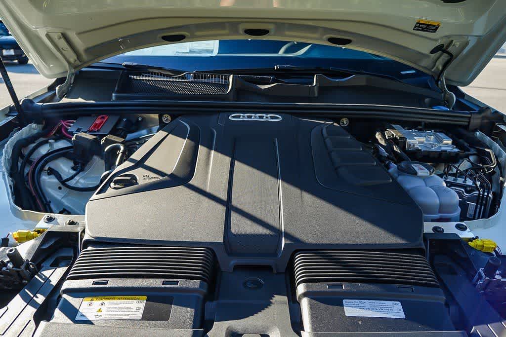 Thumbnail: 2026 Audi Q7 - 30