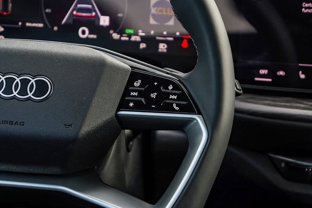 Thumbnail: 2025 Audi Q5 - 17