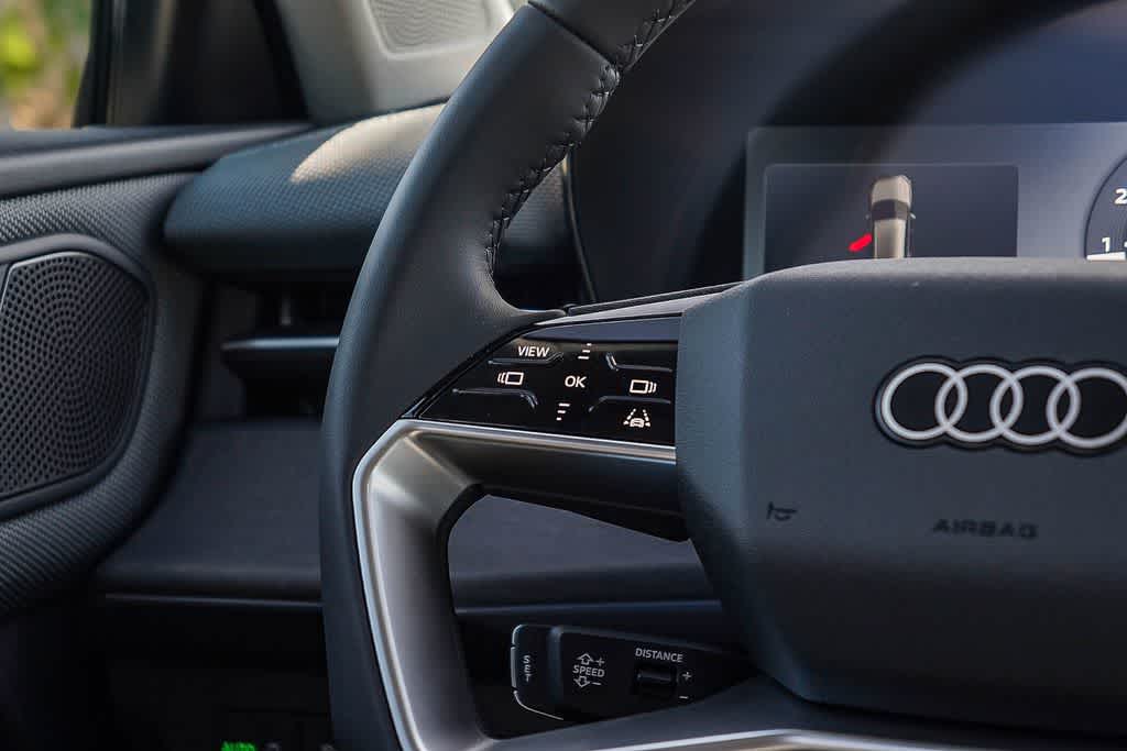 Thumbnail: 2026 Audi Q3 - 16
