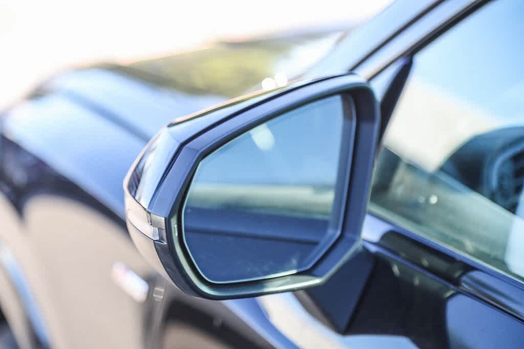 Thumbnail: 2023 Audi Q3 - 18