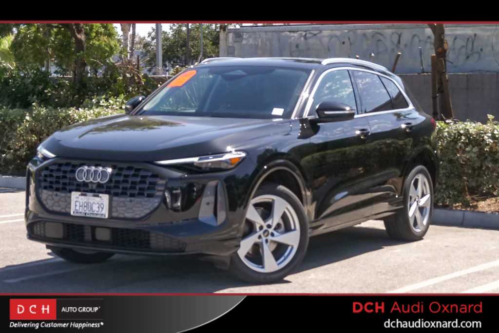 Thumbnail: 2025 Audi Q5 - 1