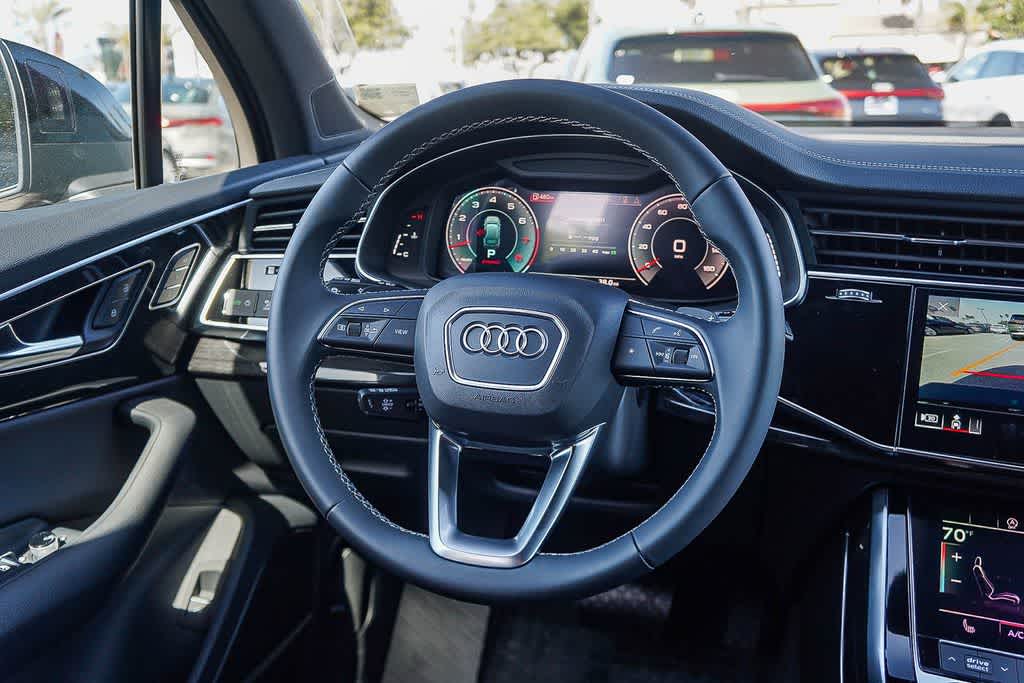 Thumbnail: 2026 Audi Q7 - 15