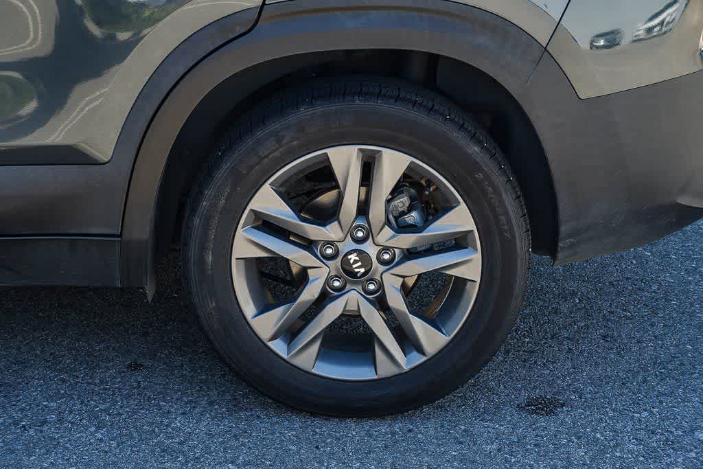 Thumbnail: 2021 Kia Seltos - 11