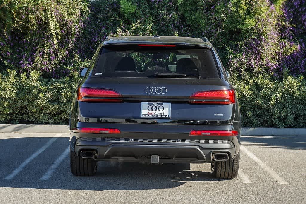 Thumbnail: 2026 Audi Q7 - 5