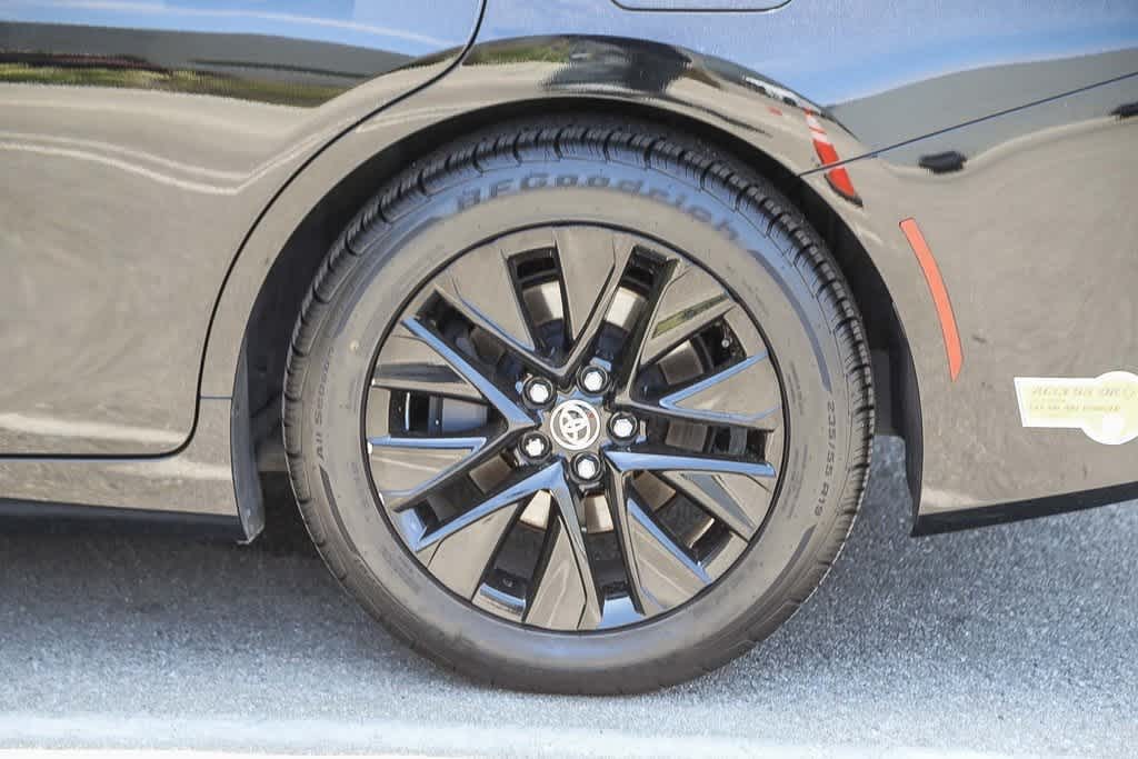 Thumbnail: 2021 Toyota Mirai - 8