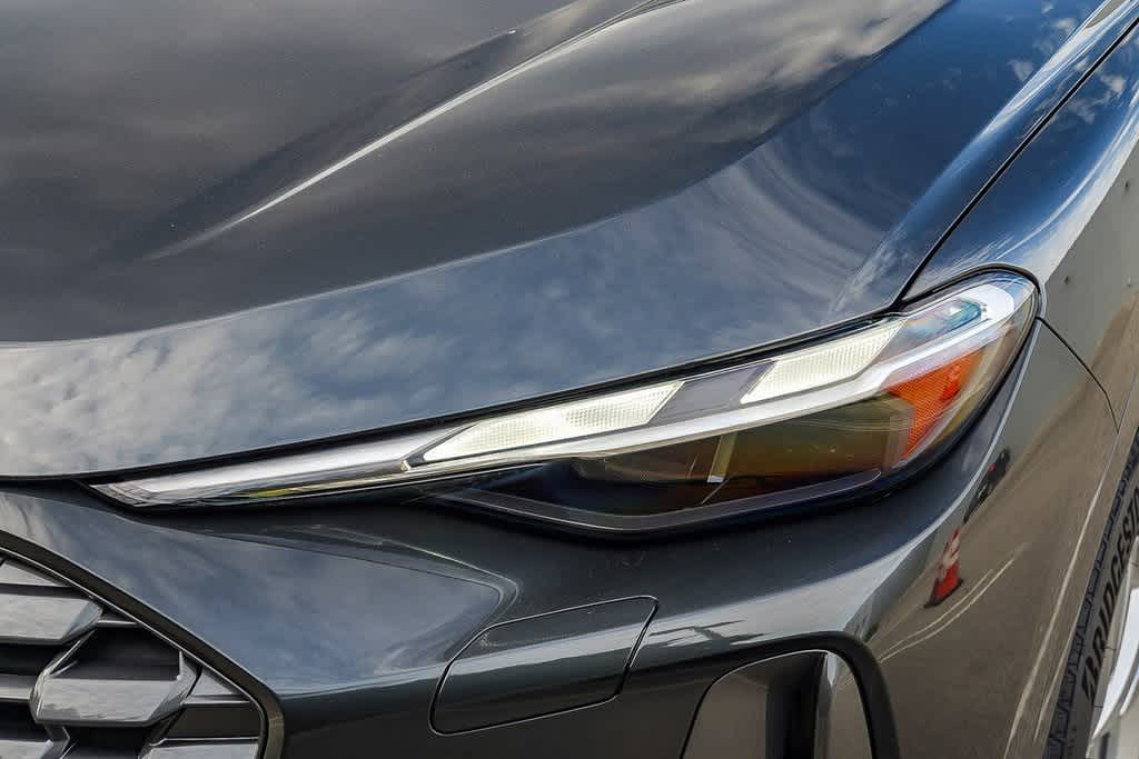 Thumbnail: 2025 Audi Q5 - 8