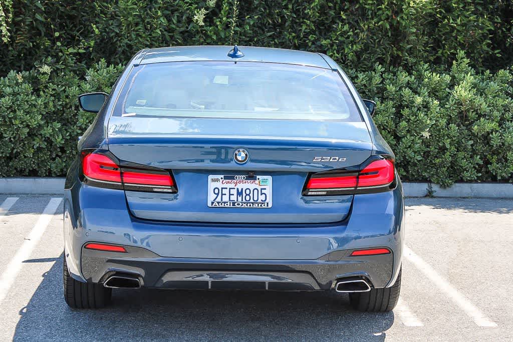 Thumbnail: 2023 BMW 5 Series - 9