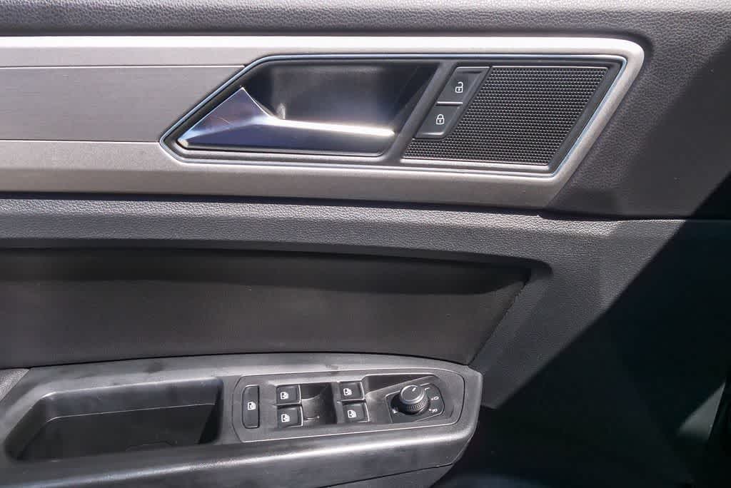 Thumbnail: 2019 Volkswagen Atlas - 20