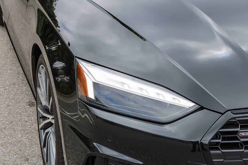 Thumbnail: 2023 Audi Q3 - 4