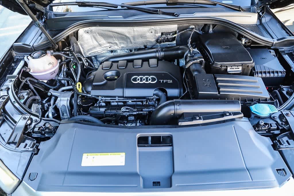 Thumbnail: 2018 Audi Q3 - 23