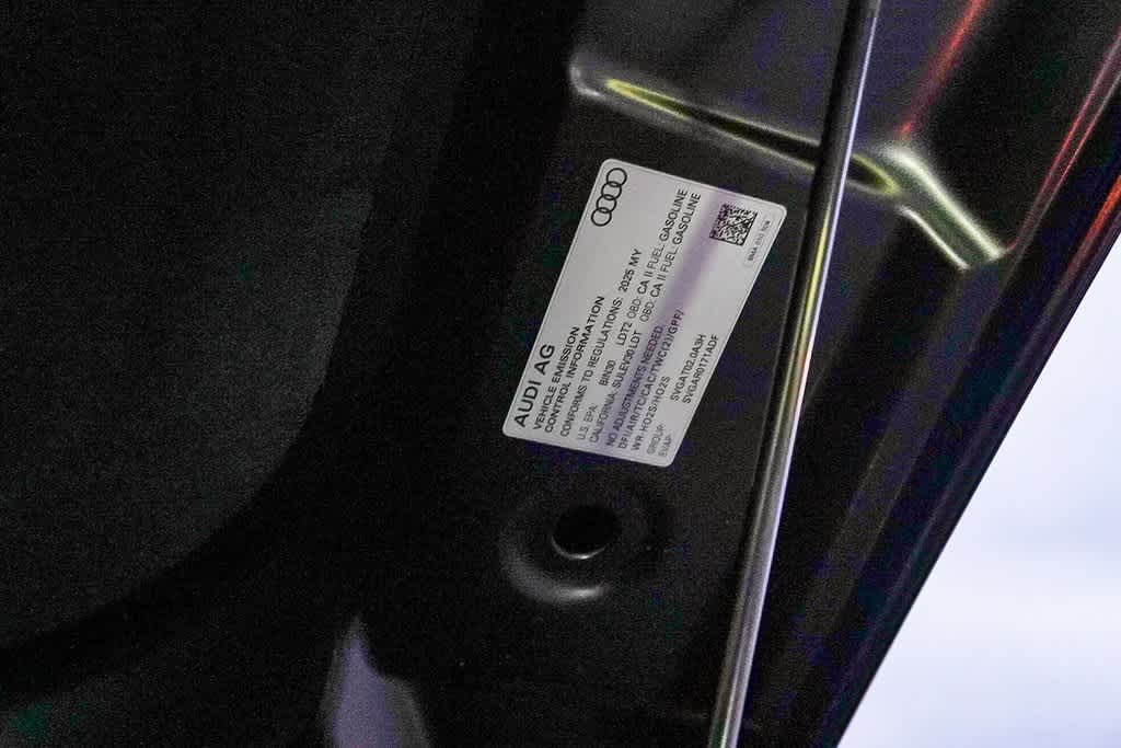 Thumbnail: 2025 Audi Q5 - 31