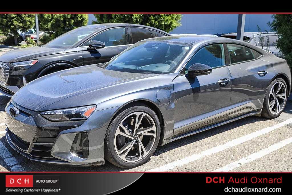 2024 Audi e-tron GT Premium Plus -
                Oxnard, CA