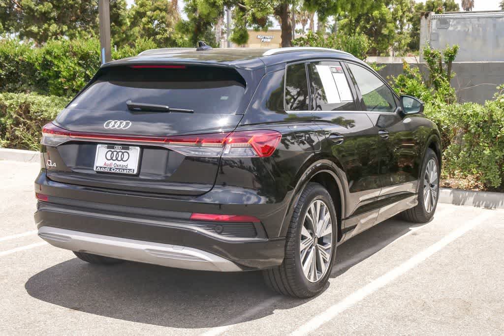 Thumbnail: 2023 Audi Q4 e-tron - 9