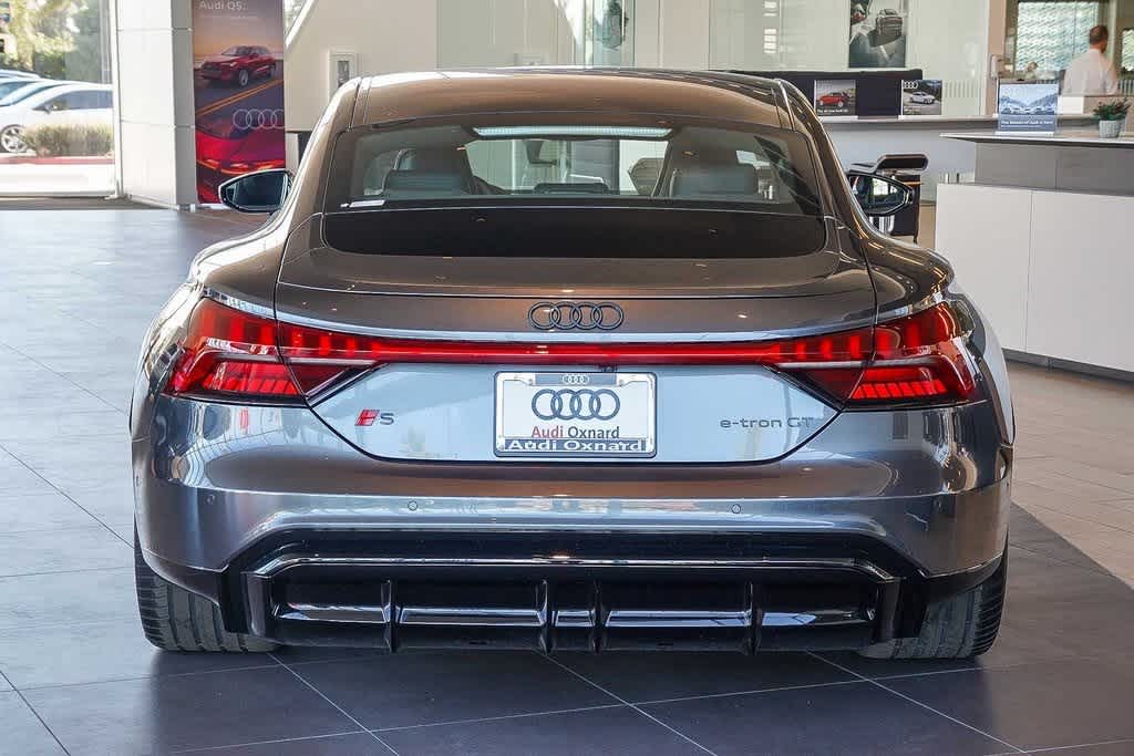 Thumbnail: 2026 Audi e-tron GT - 5