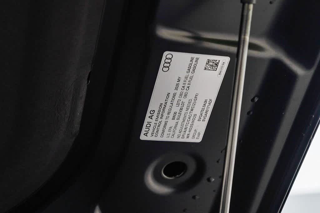 Thumbnail: 2025 Audi Q5 - 31