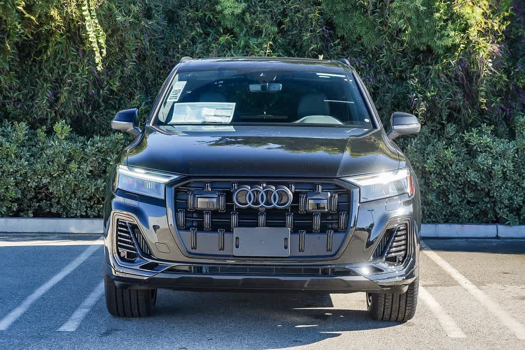 Thumbnail: 2026 Audi Q7 - 2
