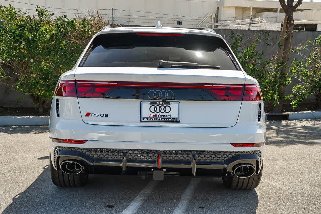 Thumbnail: 2026 Audi RS Q8 - 5