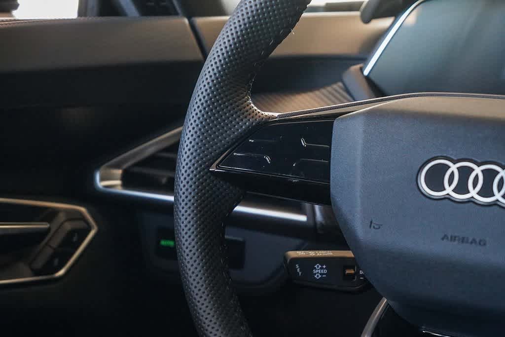 Thumbnail: 2026 Audi e-tron GT - 16