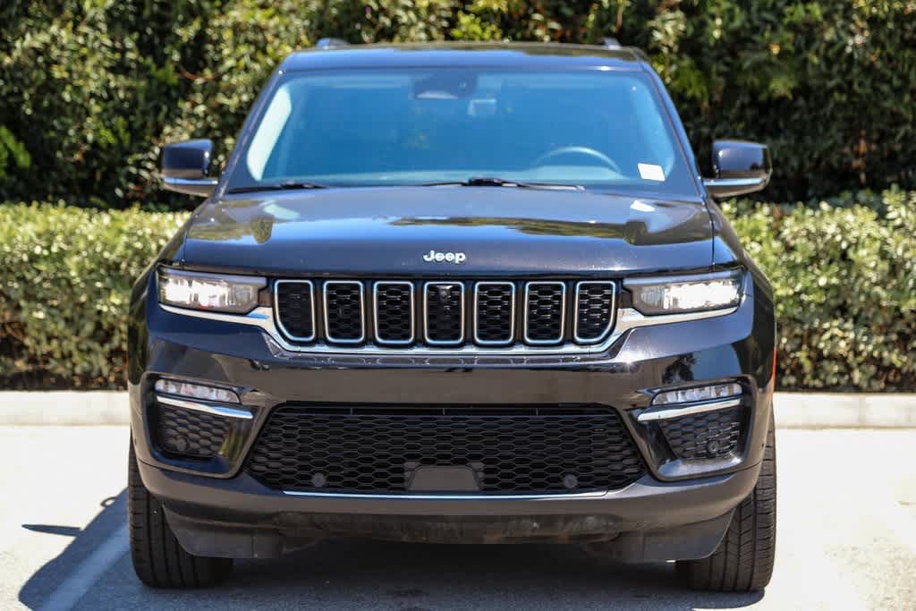 2023 Jeep Grand Cherokee Limited photo 2