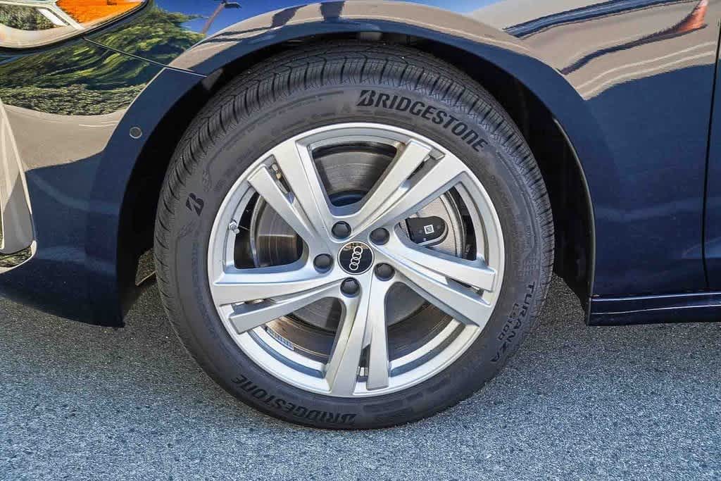 Thumbnail: 2025 Audi A5 - 10