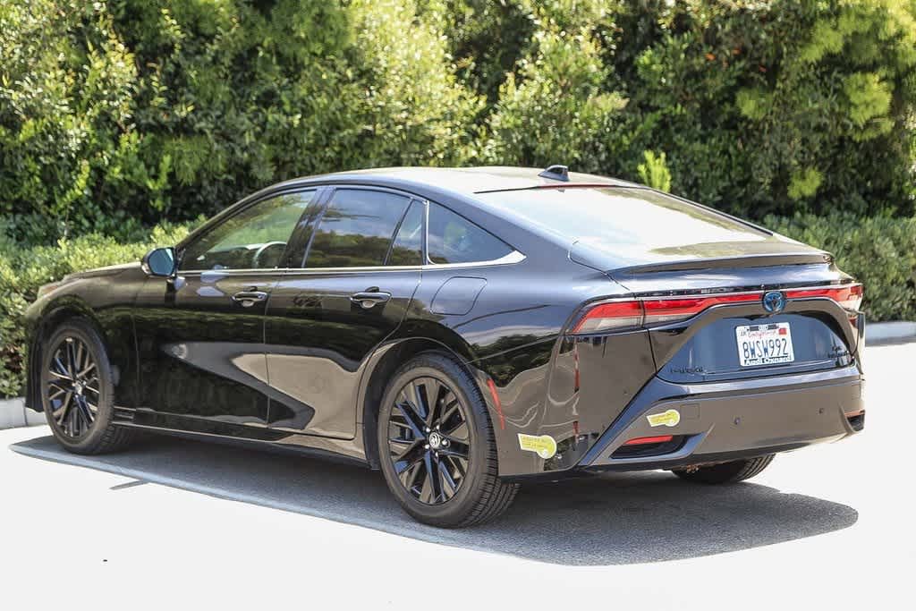 Thumbnail: 2021 Toyota Mirai - 6