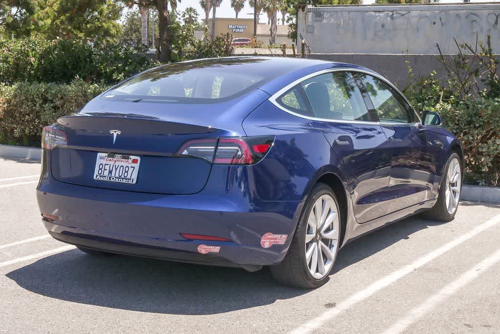 Thumbnail: 2018 Tesla Model 3 - 9