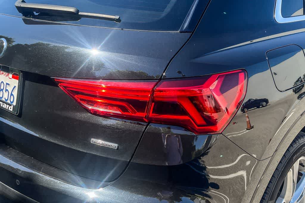 Thumbnail: 2022 Audi Q3 - 9