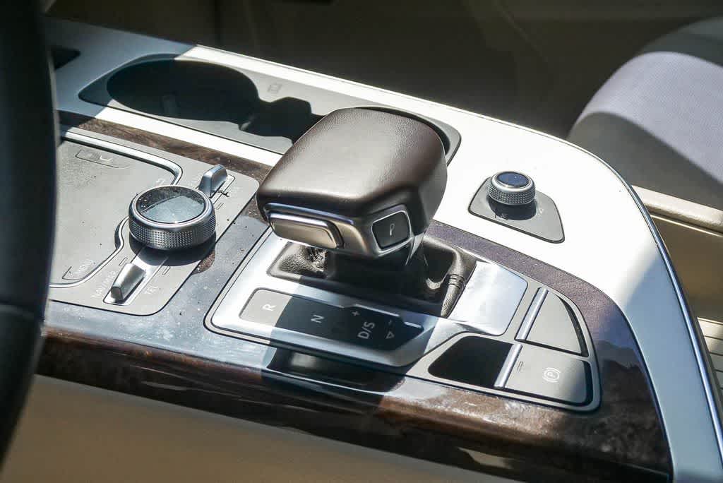 Thumbnail: 2019 Audi Q7 - 17