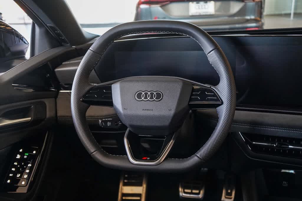 Thumbnail: 2025 Audi e-tron S - 15