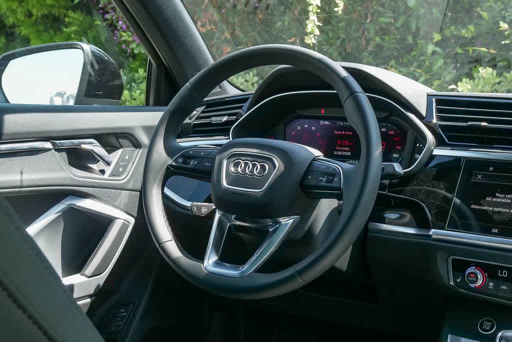 Thumbnail: 2025 Audi Q3 - 15