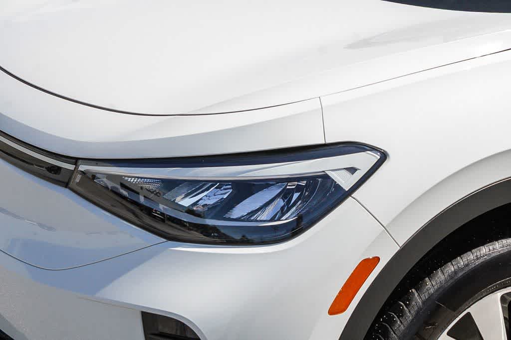 Thumbnail: 2023 Volkswagen ID.4 - 5