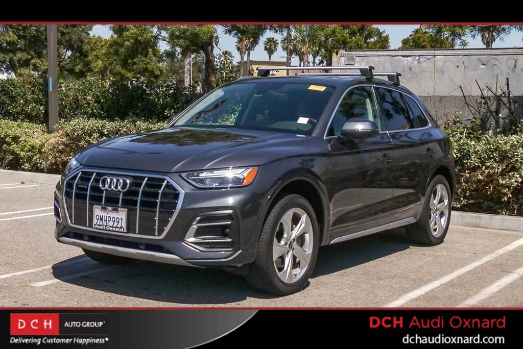 Thumbnail: 2021 Audi Q5 - 1