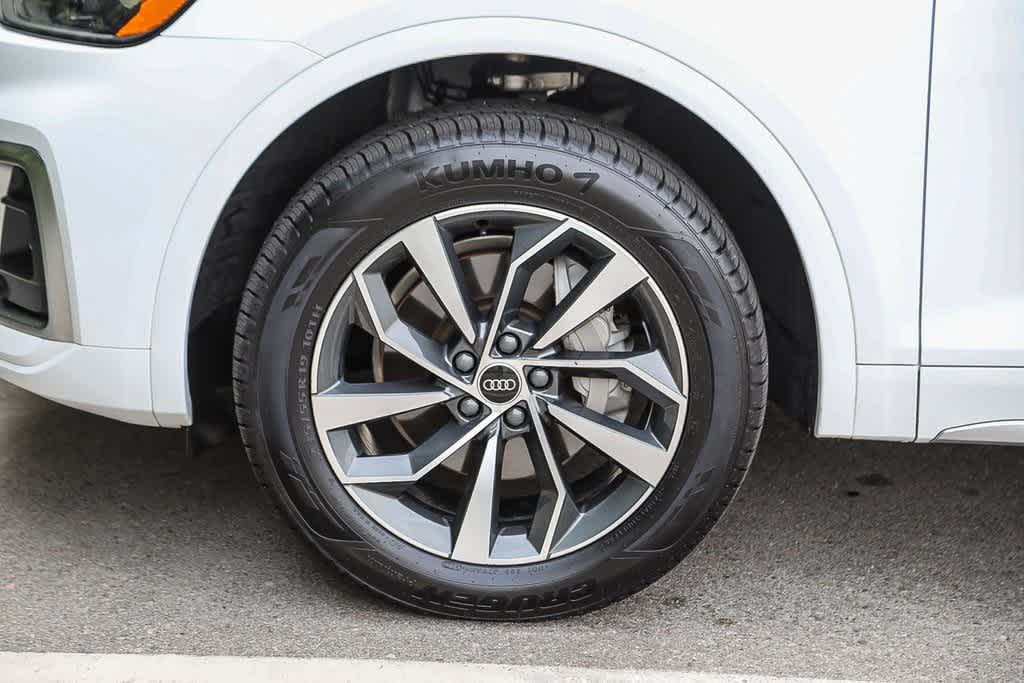 Thumbnail: 2023 Audi Q5 - 9