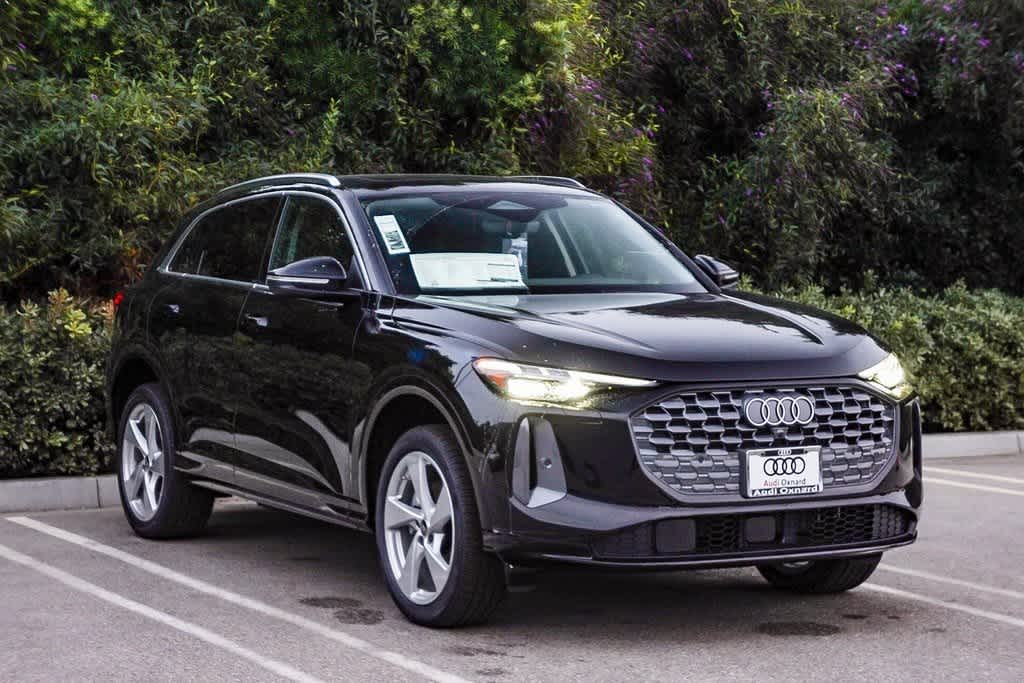 Thumbnail: 2025 Audi Q5 - 3