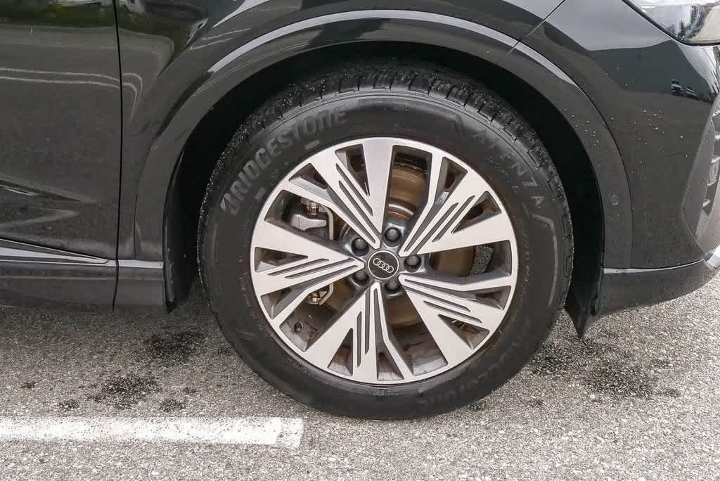 Thumbnail: 2023 Audi Q4 e-tron - 16