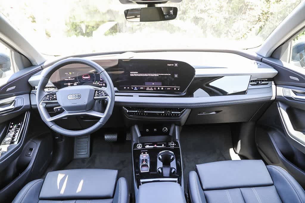 Thumbnail: 2025 Audi Q6 e-tron - 11