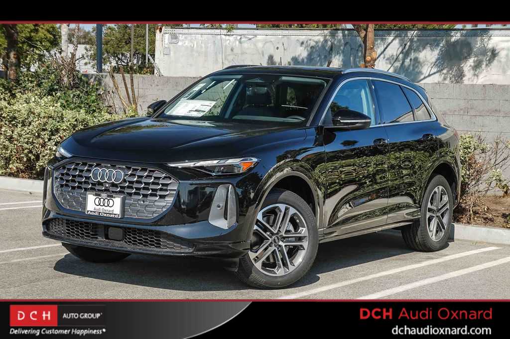 Thumbnail: 2026 Audi Q5 - 1